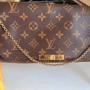 LOUIS VUITTON Monogram Favorite MM
